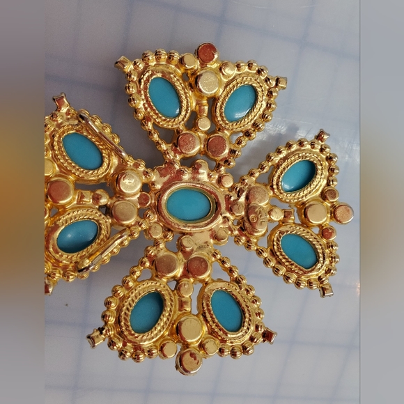 Vintage  KJL   RARE Turquoise Gold Belt/pendent - Picture 6 of 12